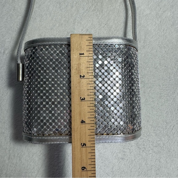 Vintage Silver Mesh Metal Frame Box Bag by Y&S - Picture 12 of 13